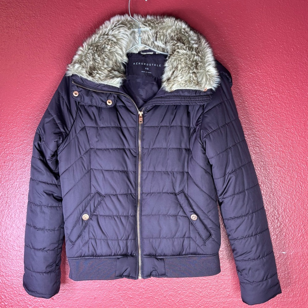 Aeropostale Puffer Jacket Women XS Purple Faux Fur Hood Chevron Quilted Zip Up